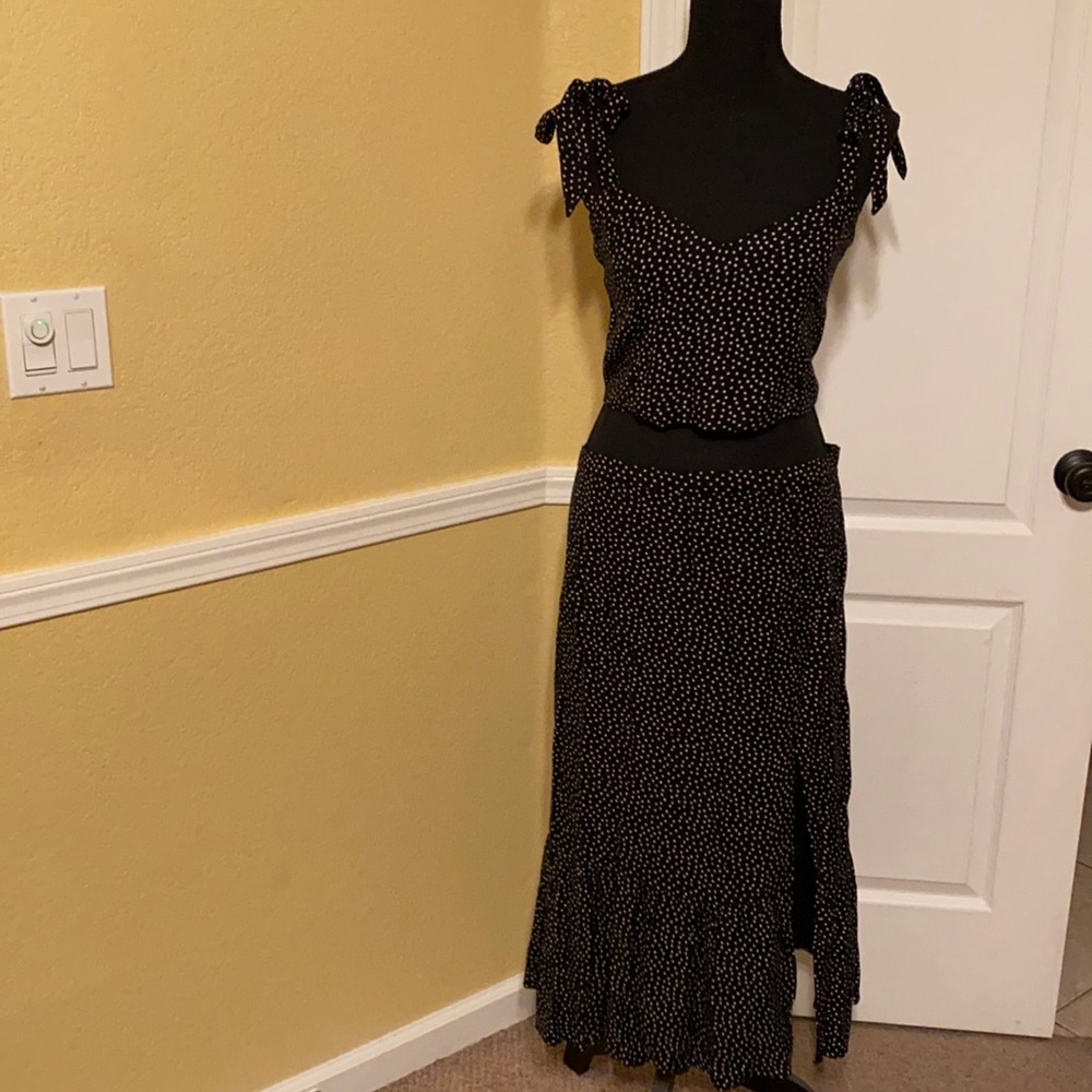 Ambercombie black and white large 2 piece dress